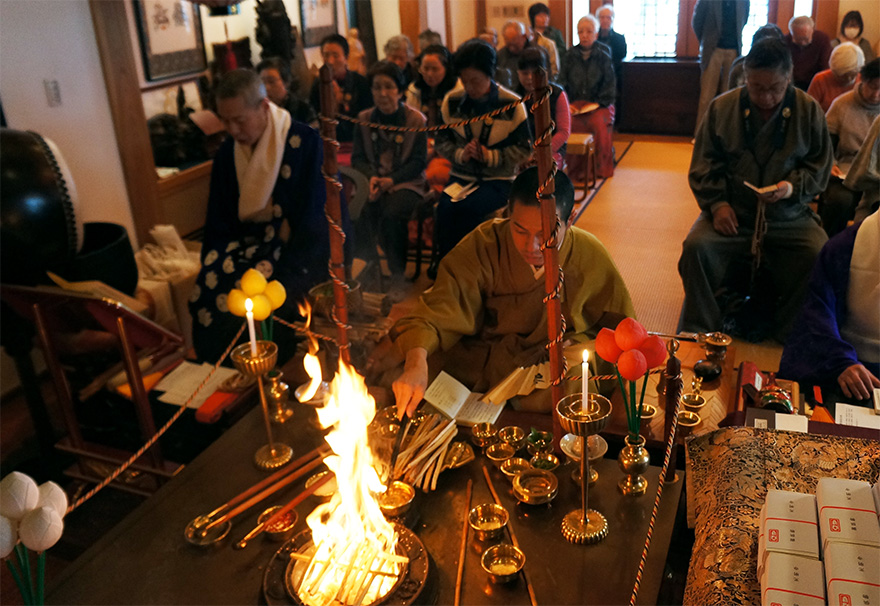 日宮山安楽院・光明寺（群馬県高崎市）| 永代供養・ご供養・ご祈祷・納骨堂・お墓の費用など、お気軽にご相談ください。